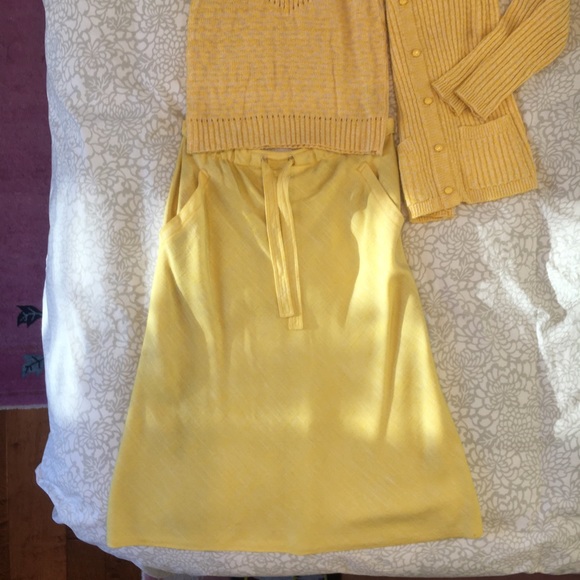 Vintage 1970’s Courreges Yellow Skirt in GVC - Picture 3 of 14